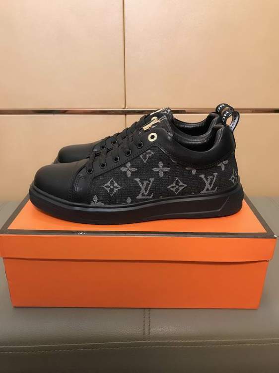 Picture of Louis Vuitton Shoes _SKULVsz38-44hnq110415771